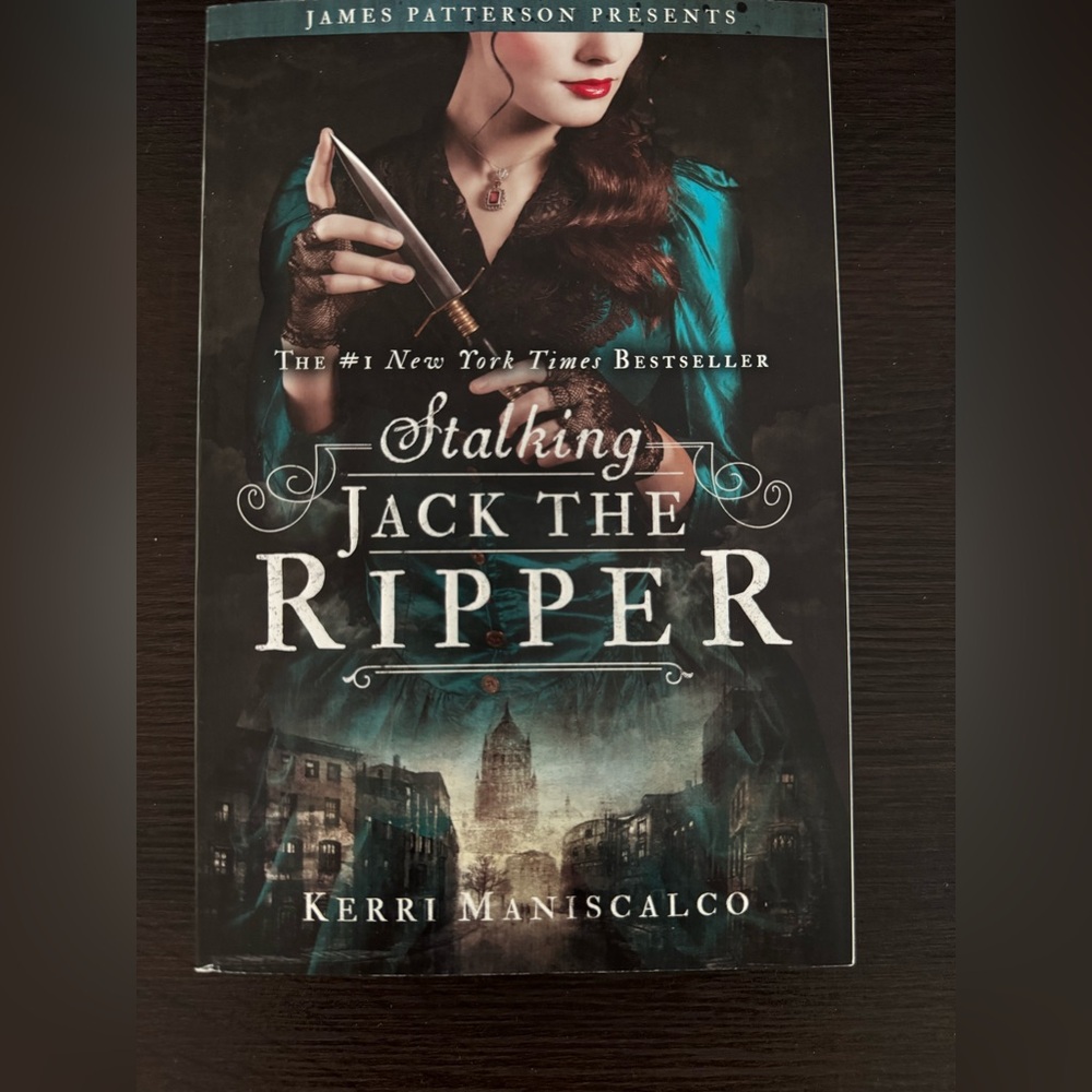 Stalking Jack the Ripper Book by Kerri Maniscalco